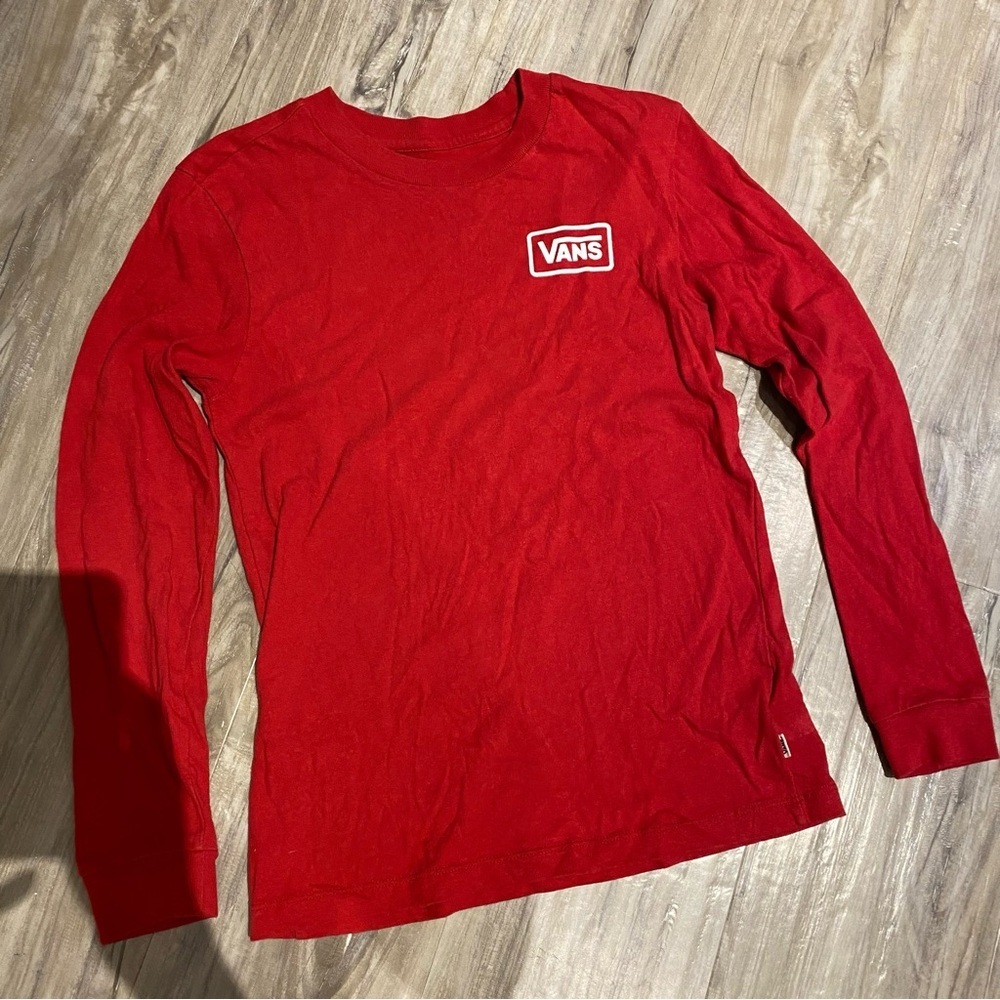 Trendy VANS long sleeves tshirt in red